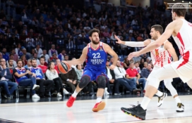 „Anadolu Efes“ mažiausiai dviems savaitėms prarado V. Micičių