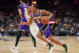 Du svarbūs „Lakers“ žaidėjai praleis dvikovą su „Bulls“
