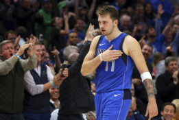 Fenomenalią statistiką demonstruojantis L. Dončičius įsirašė NBA istorijos metraščius