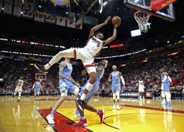 Dėjimų karaliaus akrobatinis metimas užėmė pirmąją NBA dešimtuko vietą