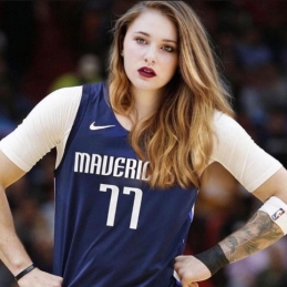 NBA žvaigždės – su moterų veidais