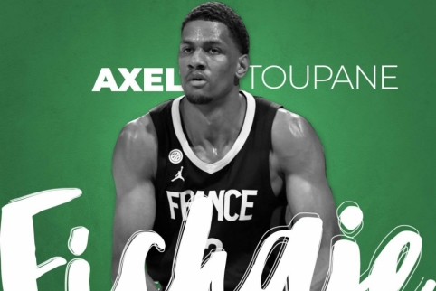 A. Toupane'as oficialiai sukirto rankomis su „Unicaja“