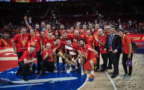FIBA nulenkė galvą prieš čempionus - sukūrė ispanams klipą