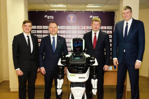 Būna ir taip: K. Maksvyčio trenerių štabe – robotas