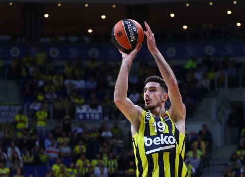 Karjeros rungtynes sužaidęs N. De Colo nukalė pergalę „Fenerbahče“ ekipai