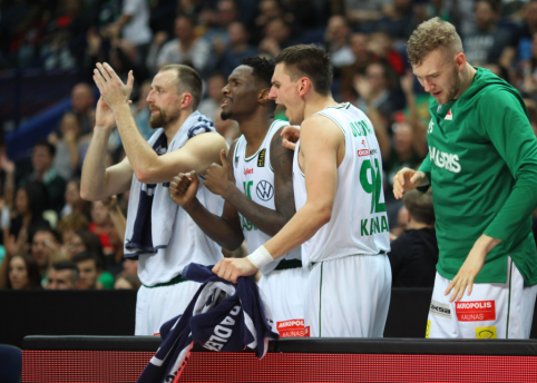 Fantastišką rungtynių pabaigą sužaidęs „Žalgiris“ triumfavo Stambule