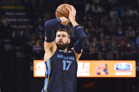 Puikiai kovojęs J.Valančiūnas pateko į „Grizzlies“ metraščius