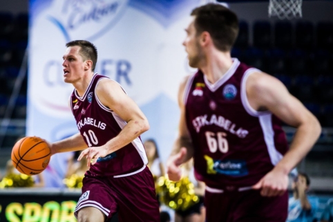 Banguotame mače kapitono vedamas „Lietkabelis“ nukovė „Neptūną“