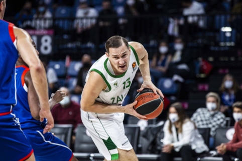 Antirekordą pakartojęs „Žalgiris“ – po „Anadolu Efes“ kojomis